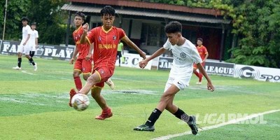 5 Gol Putra Faqih Antarkan Erlangga FA Kokoh di Puncak Klasemen Liga RMOL U16