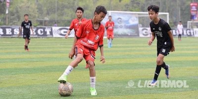 Kuat dalam Penguasaan Bola, Young Warrior 9 Kali Jebol Gawang Jak's Soccer